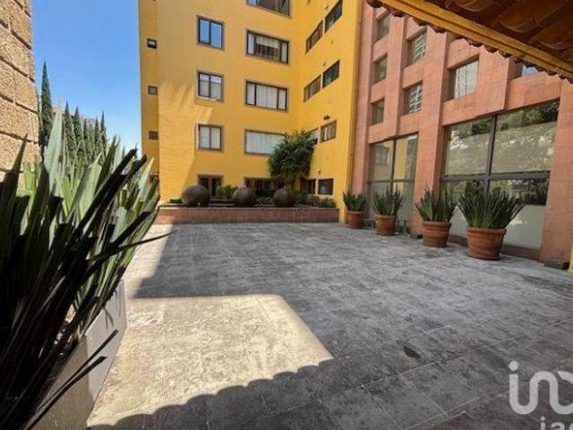 Se vende departamento remodelado en Santa Fe