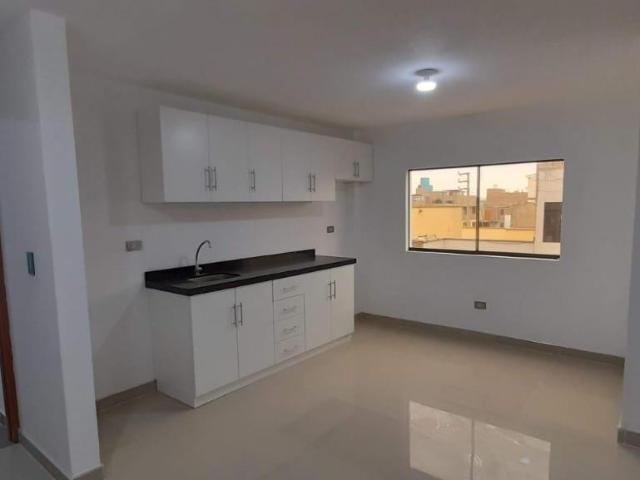 Se Vende Dpepartamento 303 en San Juan de Miraflores Facil acceso a la Panamericana. Sur