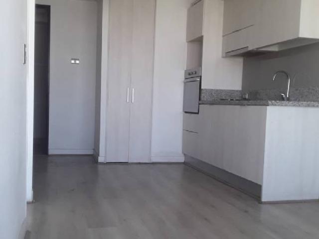 SE VENDE DPTO EN TORO MAZOTE 76 A PASOS DEL METRO
