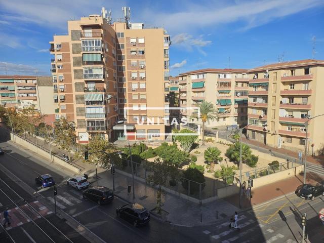 Se vende Dúplex 4º y 5º Planta sin Ascensor en Virgen del Remedio