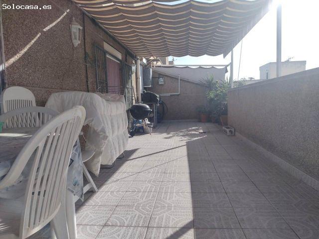 ¡Se vende en Puente Tocinos atico con ascensor!