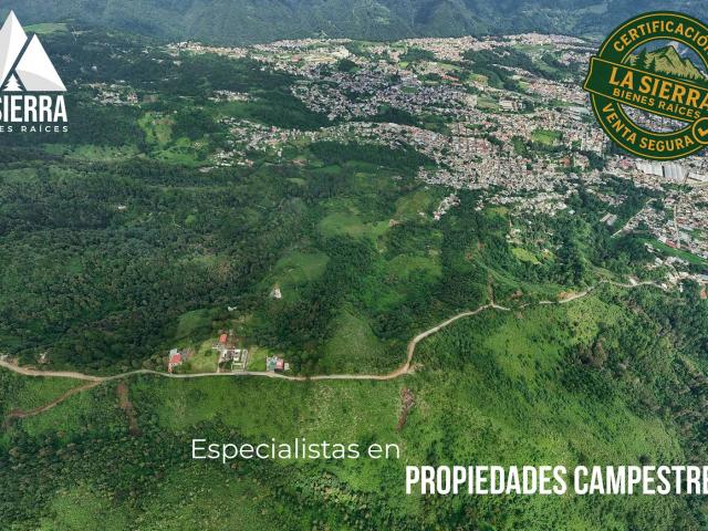 Se vende enorme Terreno en las afueras de Huauchinango