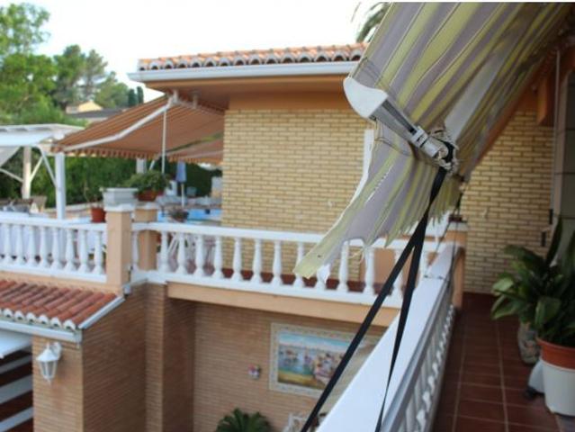SE VENDE ESPECTACULAR CHALET EN URBANIZACIÓN EL TANCAT DEL ALTER