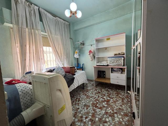 SE VENDE ESTUPENDA CASA CON GARAJE Y TERRAZA EN LA RIBERA DE MOLINA