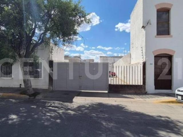 SE VENDE ESTACIONAMIENTO EN ZONA CENTRO