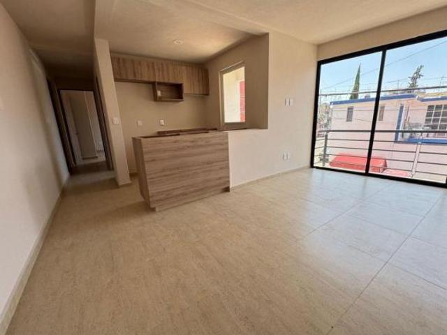 SE VENDE EXCELENTE DEPARTAMENTO EN MIZQUIC, PEDREGAL DE SANTO DOMINGO