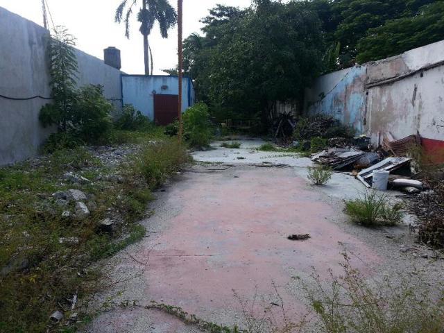 SE VENDE EXCELENTE TERRENO DE 800 m2 PARA USO HABITACIONAL O COMERCIAL