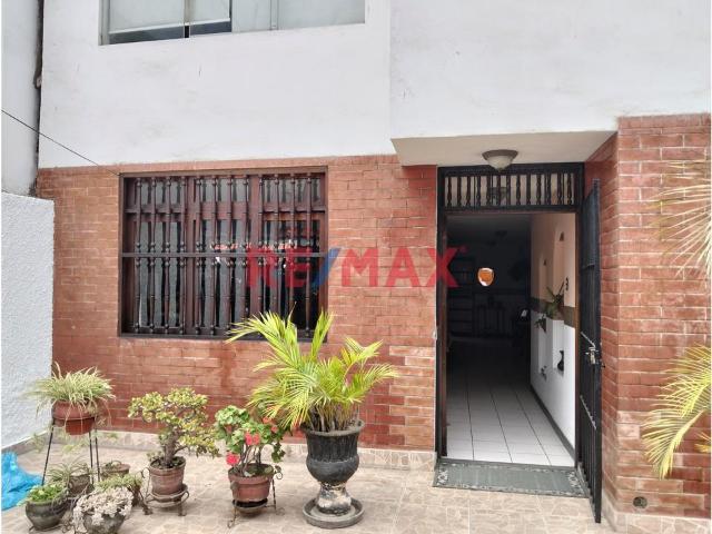 Se Vende Exclusivo Departamento En Primer Piso En Chorrillos