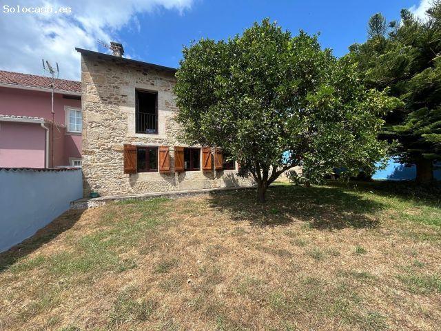 SE VENDE EXCLUSIVA CASA DE PIEDRA CON ENCANTO RÚSTICO Y AMPLIO JARDÍN CON HÓRREO A UN PASO DEL CENTR