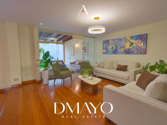 Se vende exclusiva Casa en LAS CASUARINAS con piscina y 6 dormitorios