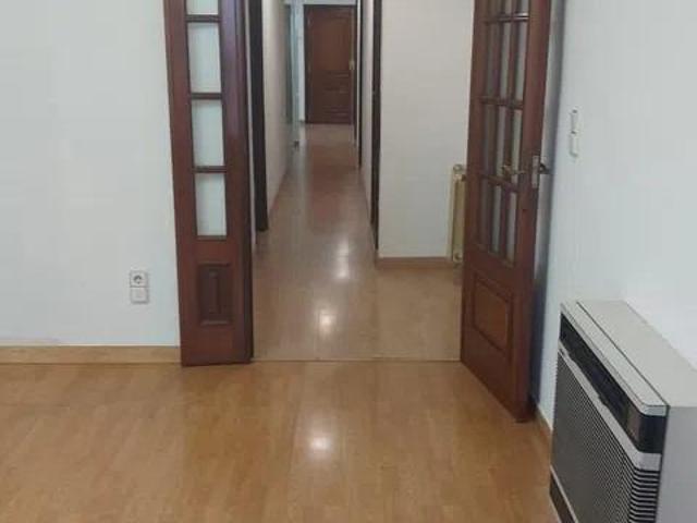 SE VENDE FANTASTICA VIVIENDA EN EL CENTRO DE VALENCIA EN CALLE PEATONAL!