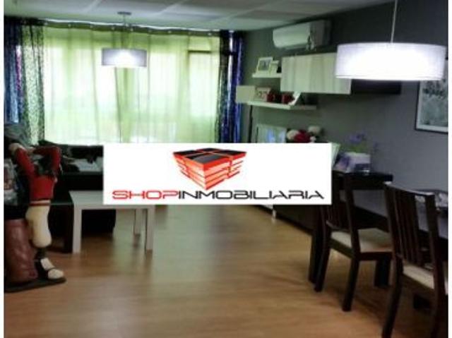 SE VENDE FANTÁSTICO PISO EN ZONA BENICALAP