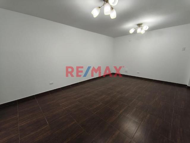 Se Vende Flat En Chorillos