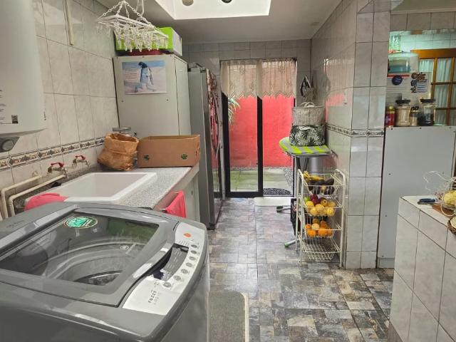 Se vende gran casa, 4 dormitorios, chiguayante. 4 Dormitorios por 4990.00 en Chiguayante