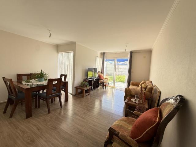 Se Vende Hermosa Casa 2 pisos Mediterránea El Manzano TILTIL