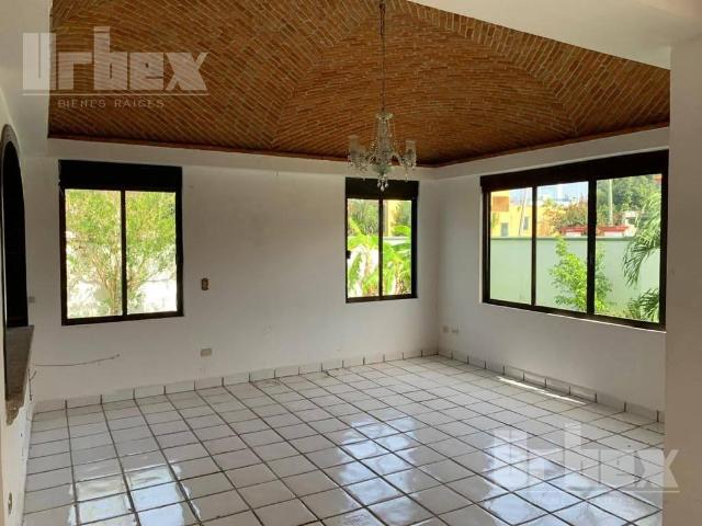 SE VENDE HERMOSA CASA AMPLIA EN ESQUINA ? FRACCIORAMA 2000, CAMPECHE