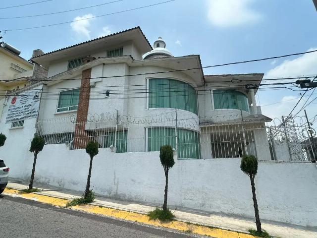 SE VENDE HERMOSA CASA DE LUJO