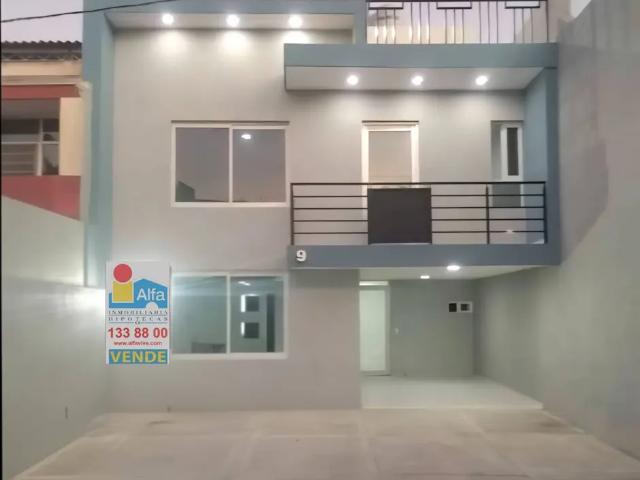 ?Se Vende Hermosa Casa en Privada a 1/2 cudra de la P. Sanchez e Insurgentes, Tepic!?