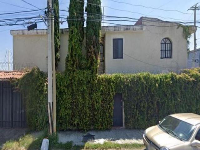 SE VENDE HERMOSA CASA EN ZAPOPAN JALISCO
