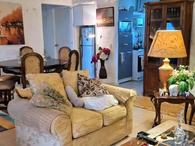 Se vende hermosa casa estilo mediterráneo | 3 dormitorios por 155000. 00 en El Tabo
