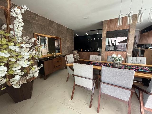 Se Vende Hermosa Residencia en Cajititlan