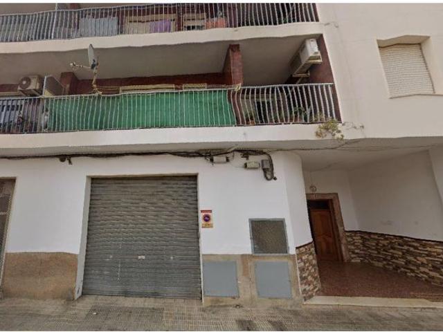 SE VENDE inmueble ALQUILADO en Olleria l