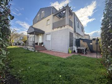 Se vende la casa de tus sueños en la exclusiva urbanización Atyka!