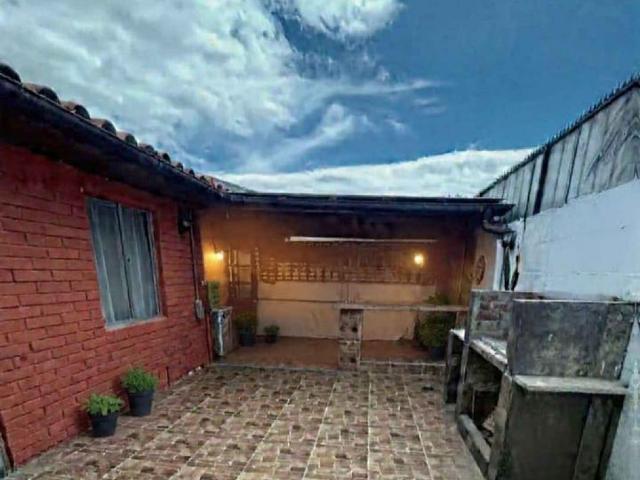 SE VENDE LINDA CASA DE UN PISO 3D 1B, BELLOTO, QUILPUÉ