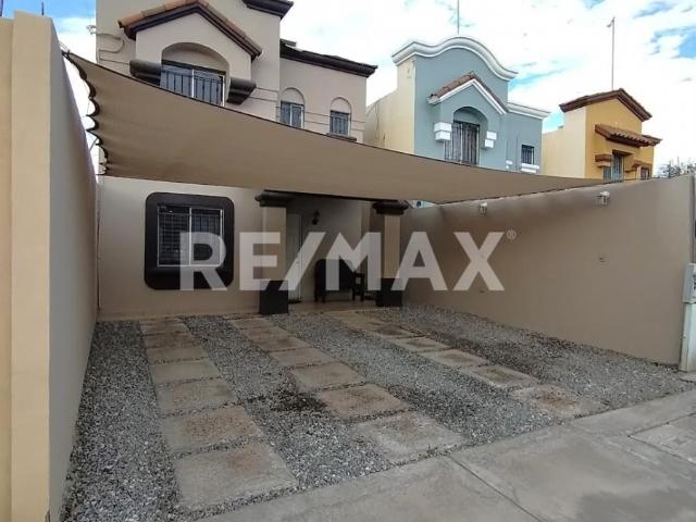 SE VENDE LINDA CASA DE 3 HABITACIONES EN RESIDENCIAL TOLEDO II