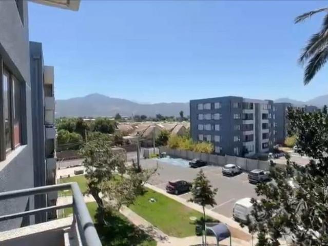 Se vende lindo depto. en la cruz