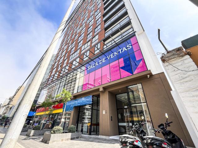 Se Vende Lindo Dpto Nuevo En El Corazon De Miraflores Av. Benavides Cdra 7