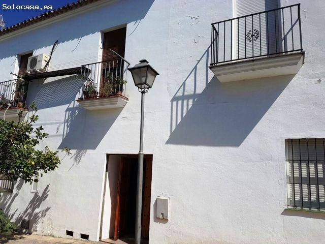 SE VENDE LOCAL EN ZAHARA DE LA SIERRA