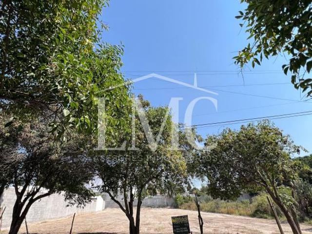 Se vende lote residencial en privado al norte Fraccionamiento Capellanía