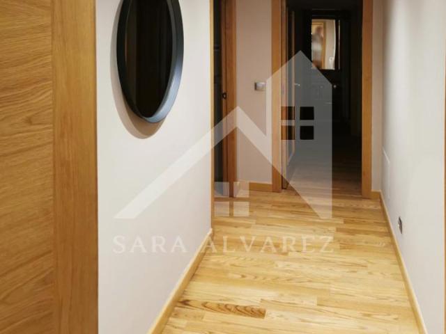 SE VENDE LUMINOSO Y MODERNO PISO DE TRES HABITACIONES ZONA CAMPOLONGO