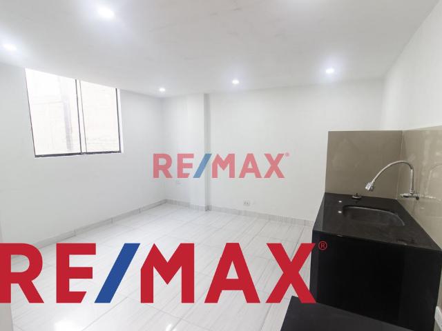 Se Vende Mini Departamento En San Juan De Miraflores En Cuarto Piso 403