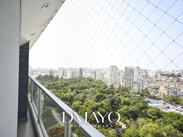 Se vende o se alquila en Linsidro departamento de 3 dormitorios y cochera frente a parque Castilla