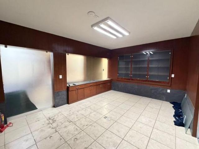 SE VENDE OFICINAS CON LOCAL COMERCIAL Y DEPARTAMENTOS POR ZONA CENTRO GUADALAJARA JAL