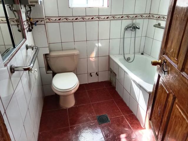 Se vende oportunidad casa solida de 2 pisos | 4 dormitorios por 89000. 00 en Limache