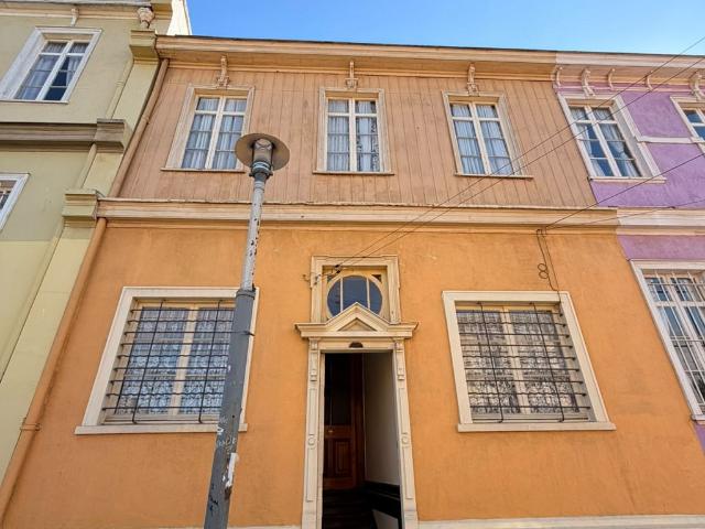 Se vende oportunidad en cerro alegre: casa patrimonial