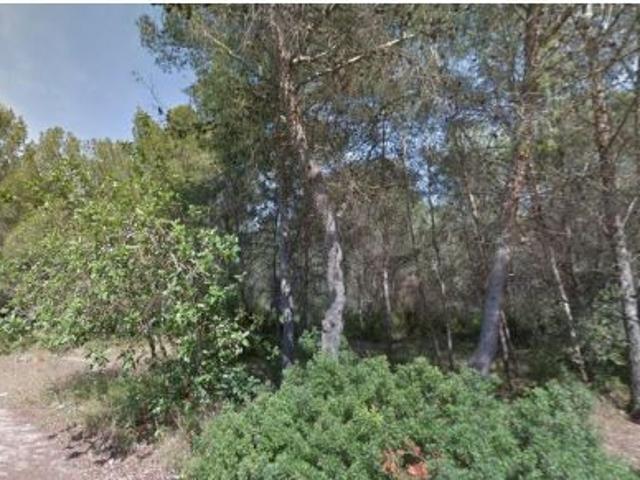 Se vende piso OKUPA en Avenida Pallaresos 105 de Sant Salvador Tarragona