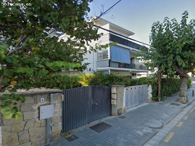 Se vende piso OKUPA en Aragó de Castelldefels Barcelona