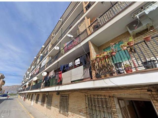 Se vende piso OKUPA en Beniel Murcia