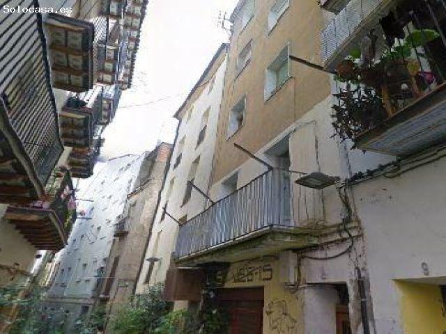SE VENDE piso OKUPA en C CL SANTA ANA,7 Esc:1 Pl:3 Pt:01 Bal