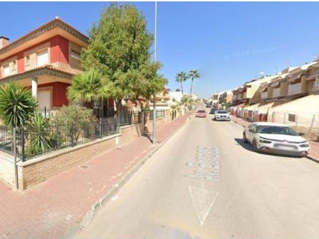 SE VENDE piso OKUPA en C Marques De Molina de Molina de Seg
