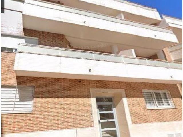 SE VENDE piso OKUPA en C Sueca 3 de Favara
