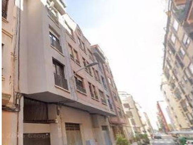 SE VENDE piso OKUPA en C PISO C/ LEPANTO, 24 1º A CASTEL
