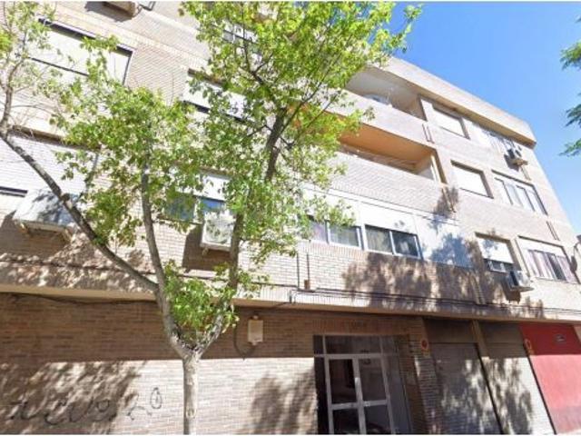 Se vende Piso OKUPA en Calle Atlántico 16 de Utebo Zaragoza