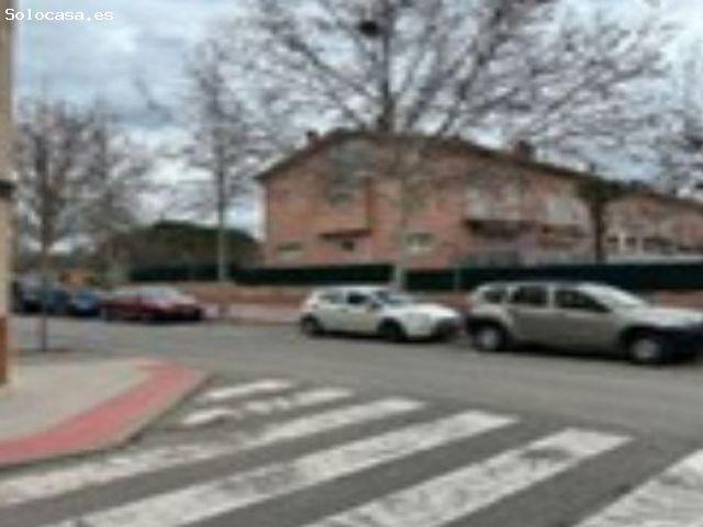 SE VENDE piso OKUPA en Calle Aurora 27 de Vilanova del Camí, Barcelona