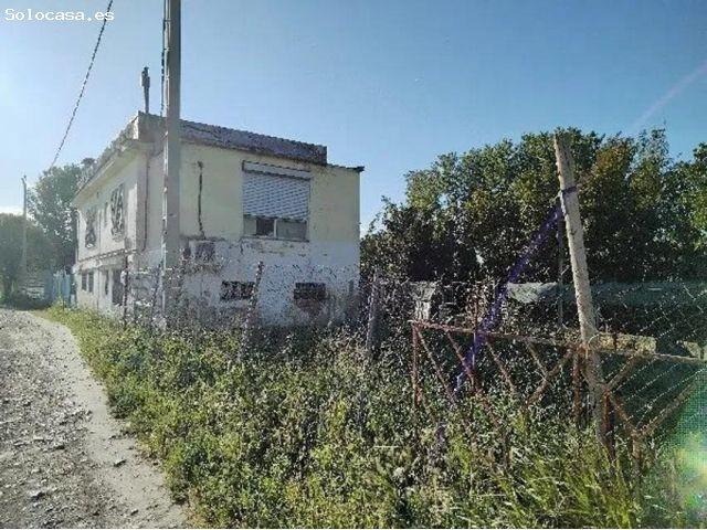 Se vende piso OKUPA en Calle Almozara de Soto Almozara Zaragoza