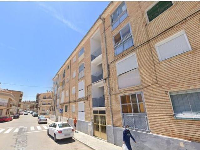 Se vende piso OKUPA en Hellín Albacete